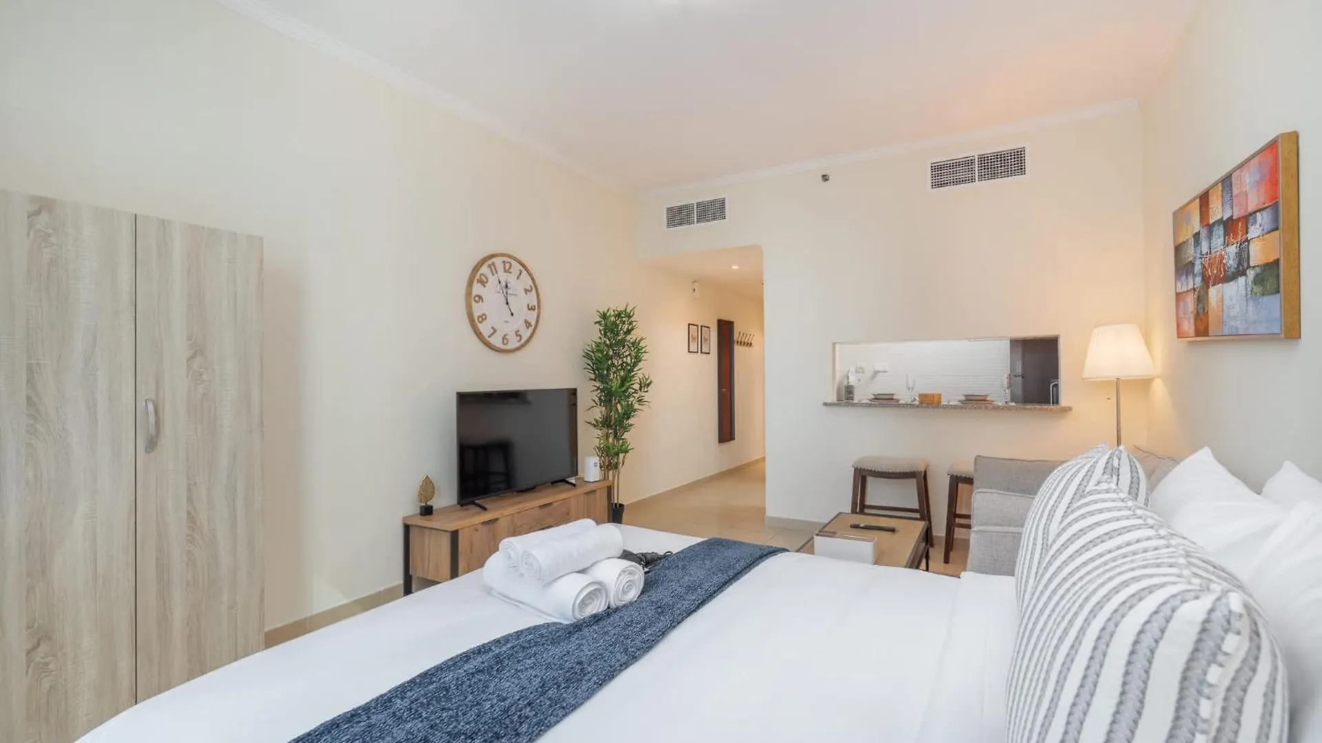 Prime Studio In Jumeirah Bay X1 In Jlt - Sleeps 2 Dubai 0*,  United Arab Emirates
