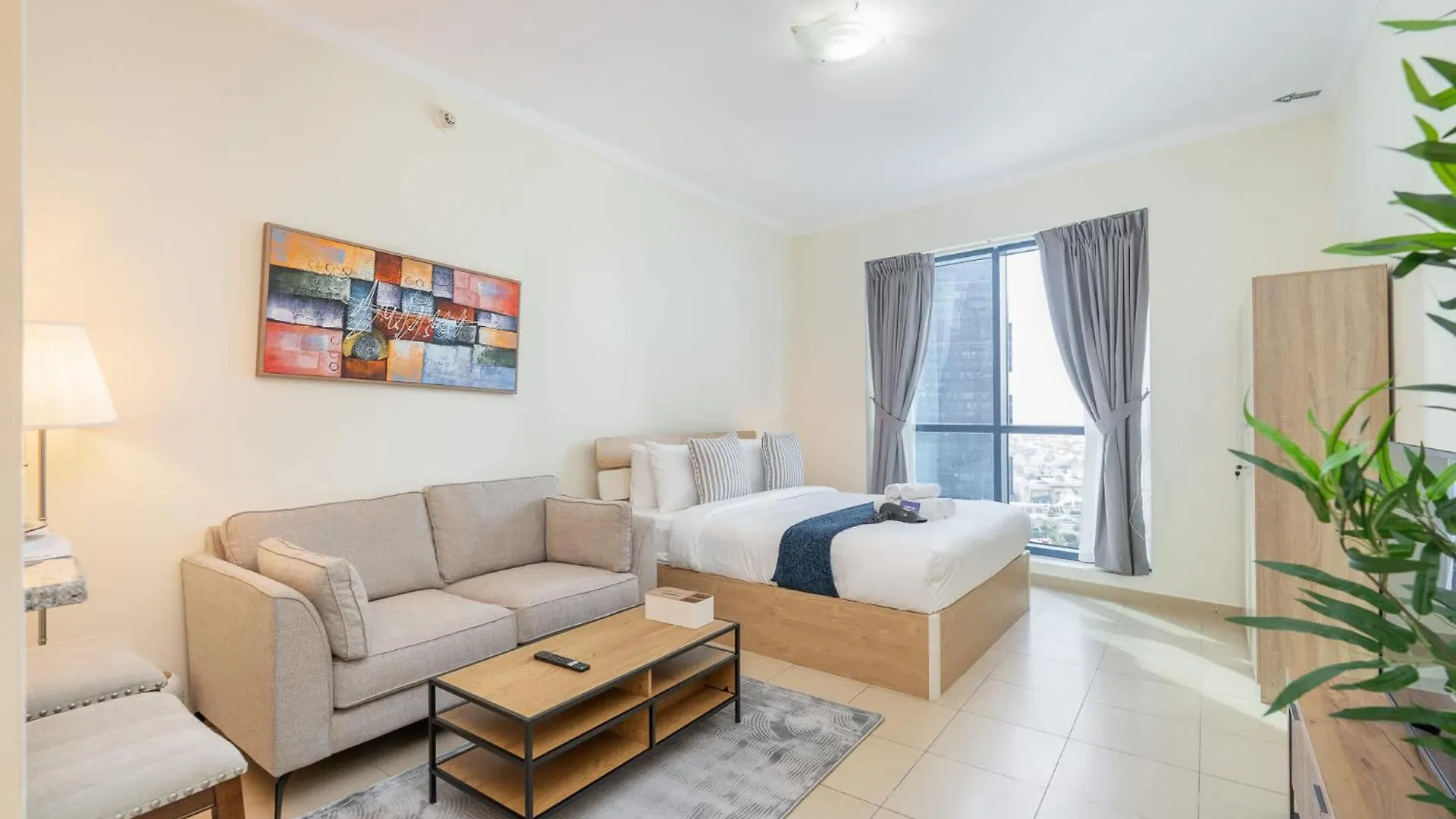 Prime Studio In Jumeirah Bay X1 In Jlt - Sleeps 2 Dubai Apartment